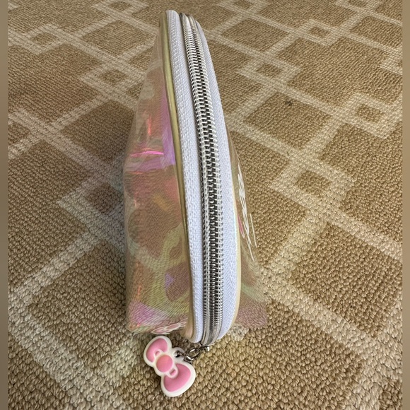 Hello Kitty Iridescent Cosmetic Bag Set Holographic Pouch Duo Travel Gift Sanrio - Picture 8 of 10